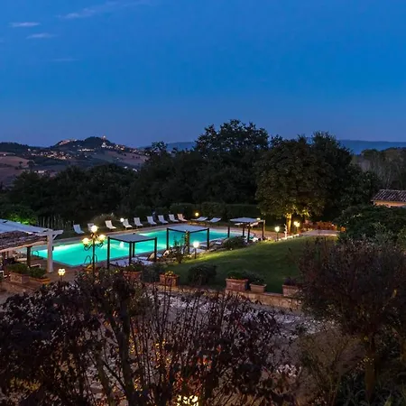 Residenza Collefiorito 26, Emma