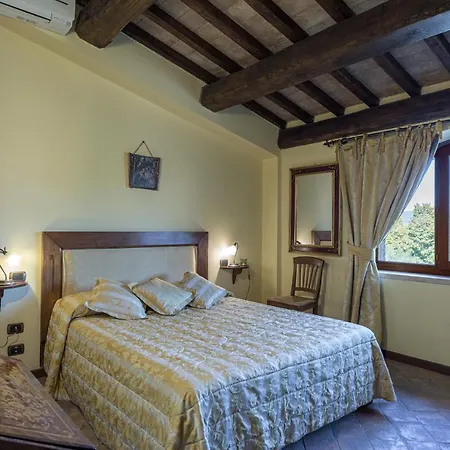 Residenza Collefiorito 26, Emma Porchiano