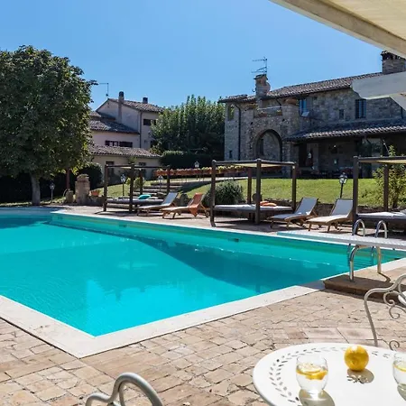 Residenza Collefiorito 26, Emma